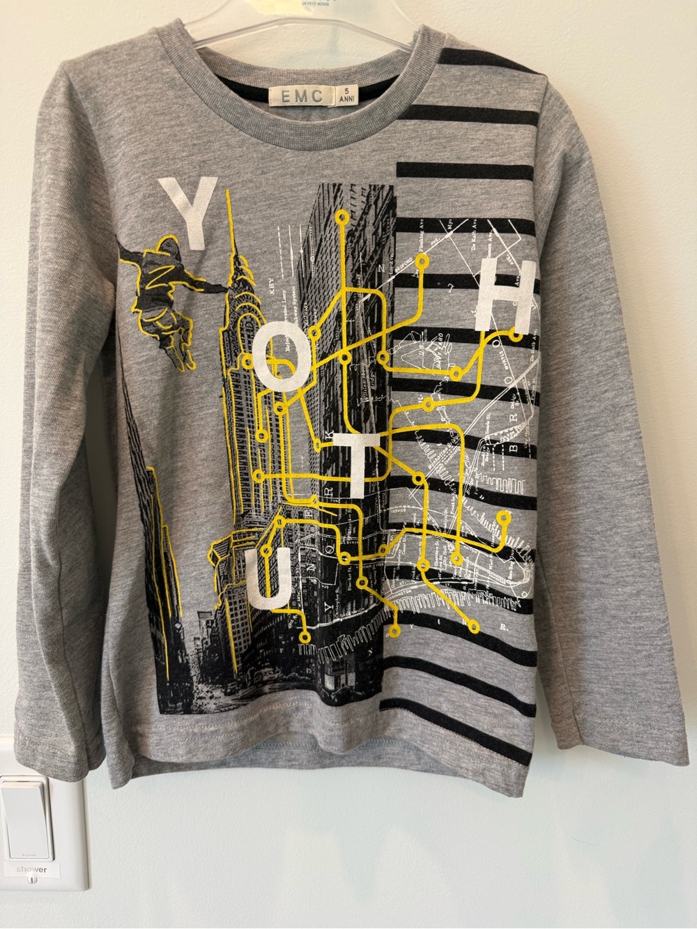 Boys' Grey Long-Sleeve Graphic Tee EMC SIZE 5